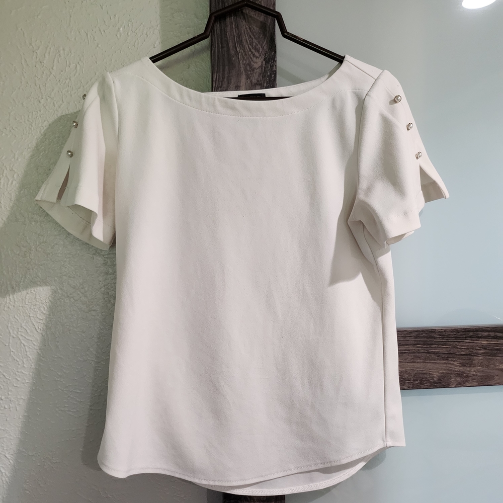 3/$15 Ann Taylor White Blouse with Button Accents